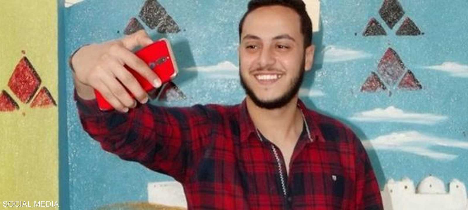 الشاب يبلغ من العمر 20 عاما