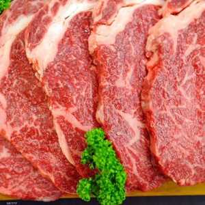 اللحوم غير العضوية تحتوي عناصر مقاومة للمضادات الحيوية.