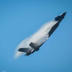 الطائرة الصينية الشبح جاي-20