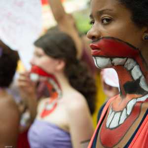 العنف بالضرب والإساءة النفسية والاغتصاب الزوجي وقتل النساء