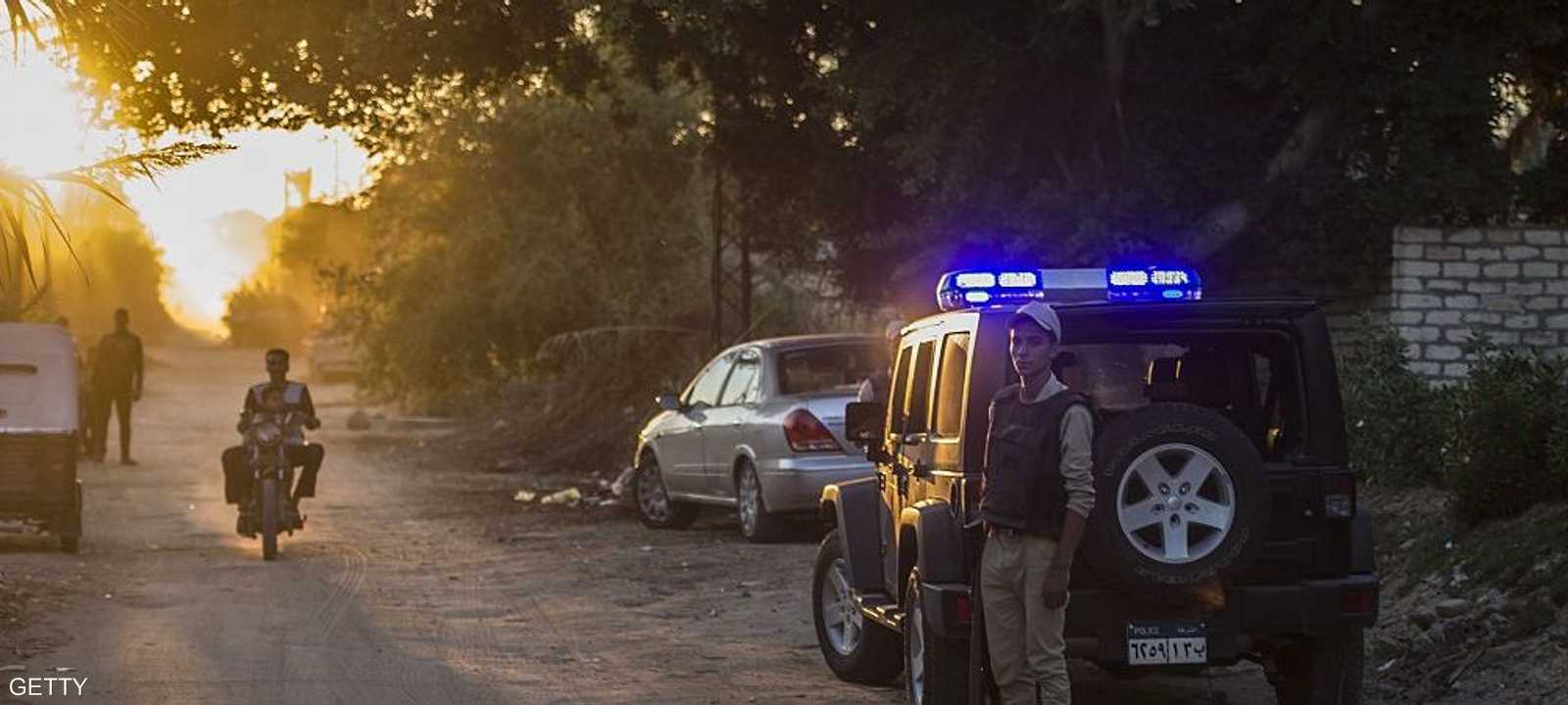 صورة أرشيفية لرجال شرطة في مصر