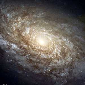 المادة المعتمة تحمل كتلة سلبية