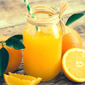 عصير البرتقال يزود الجسم بفيتامين د