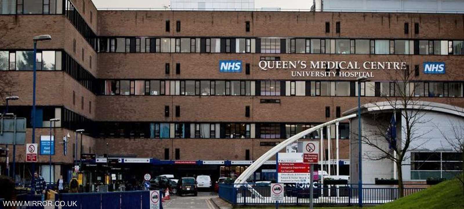 تم نقل الطفل إلى المستشفى بعد أن فارق الحياة.