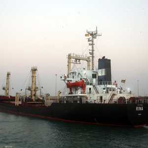 صورة أرشيفية لسفينة في ميناء الحديدة