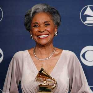 وفاة مغنية الجاز الأمريكية نانسي ويلسون