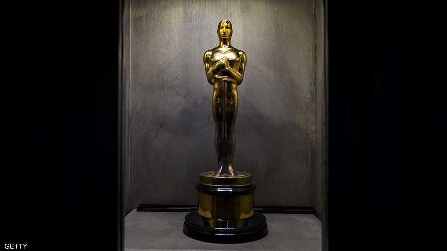 15 ديسمبر، بيع تمثال جائزة أوسكار بنصف مليون دولار
