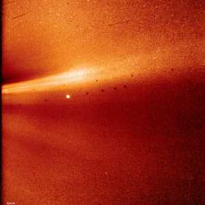 كوكب عطارد كنجم مضيء التقطها المسبار بعد أن تجاوزه نحو الشمس