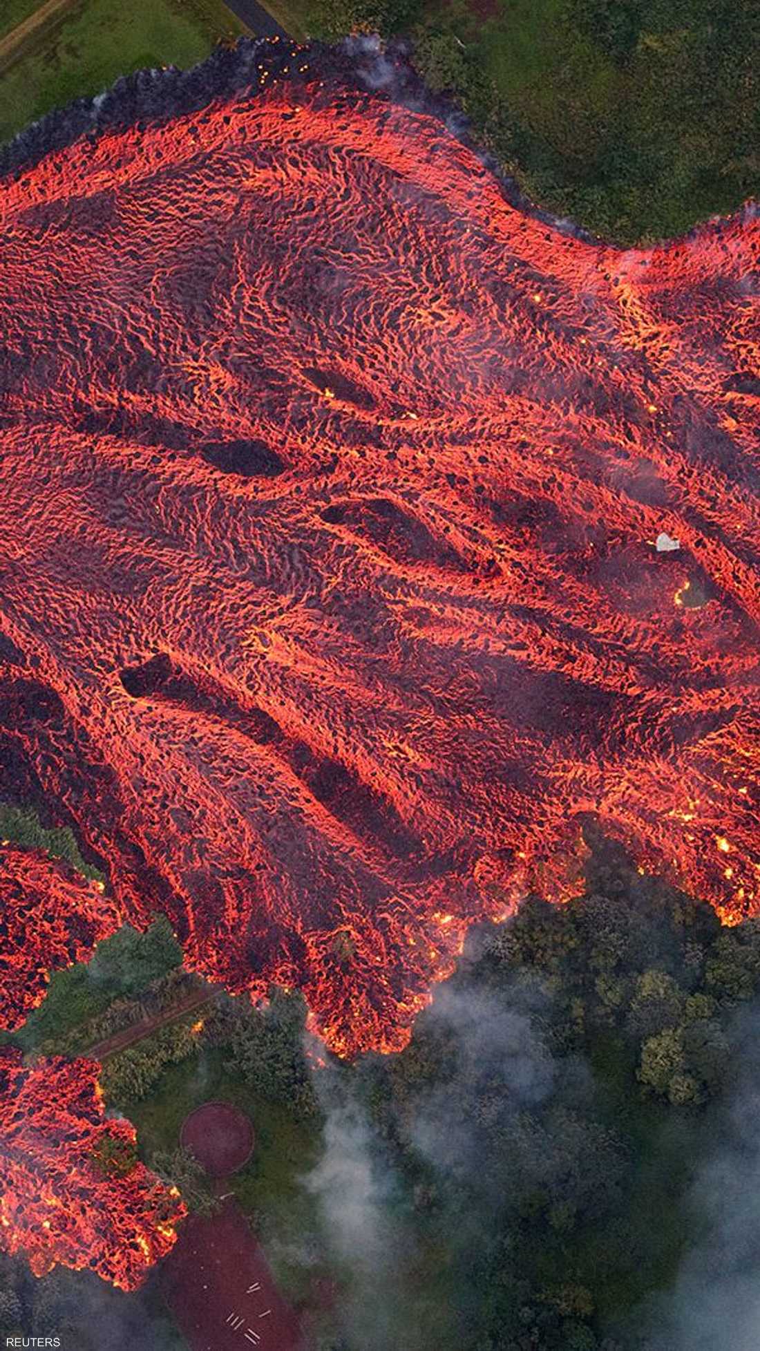 سيول النار تجتاح قرية في هاواي الأميركية