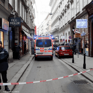 الشرطة تطوق مكان الحادث