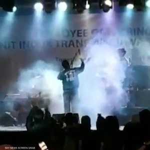 تسونامي إندونيسيا "القاتل" يبتلع حفلا بمن فيه