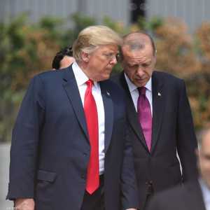 قرار ترامب أثار جدلا واسعا في واشنطن