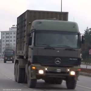 تركيا تعزز وجودها على الحدود مع سوريا