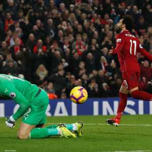 صلاح أحرز الهدف الثاني من ركلة جزاء