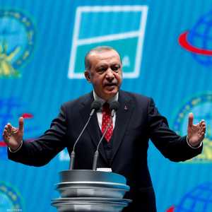 أردوغان توعد الأكراد بتلقينهم درسا في سوريا