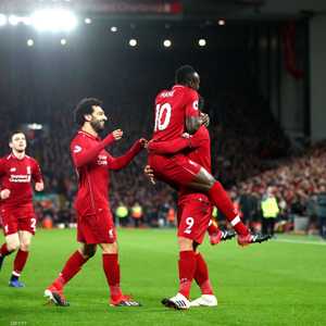 فيرمينو سجل ثلاثية وكان سببا رئيسيا في الفوز الكبير