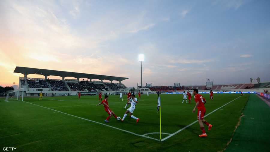استاد الشارقة هو الملعب الوحيد الذي سيمثل "الإمارة الباسمة" في البطولة. وستخوض 7 منتخبات عربية إحدى مبارياتها على هذا الملعب، مما سيجعله مركزا للجماهير العربية في البطولة.