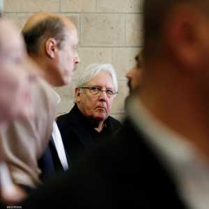 غريفيث يحاول الضغط على الحوثيين لتنفيذ اتفاق السويد