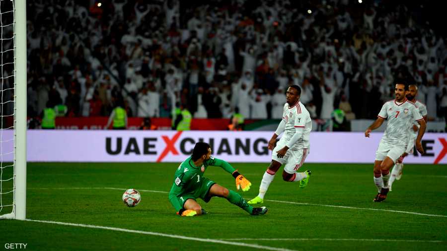 الإمارات عادلت النتيجة في الدقائق الأخيرة لينتهي اللقاء بنتيجة 1-1