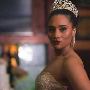 تبلغ خديجة بن حمو 27 عاما