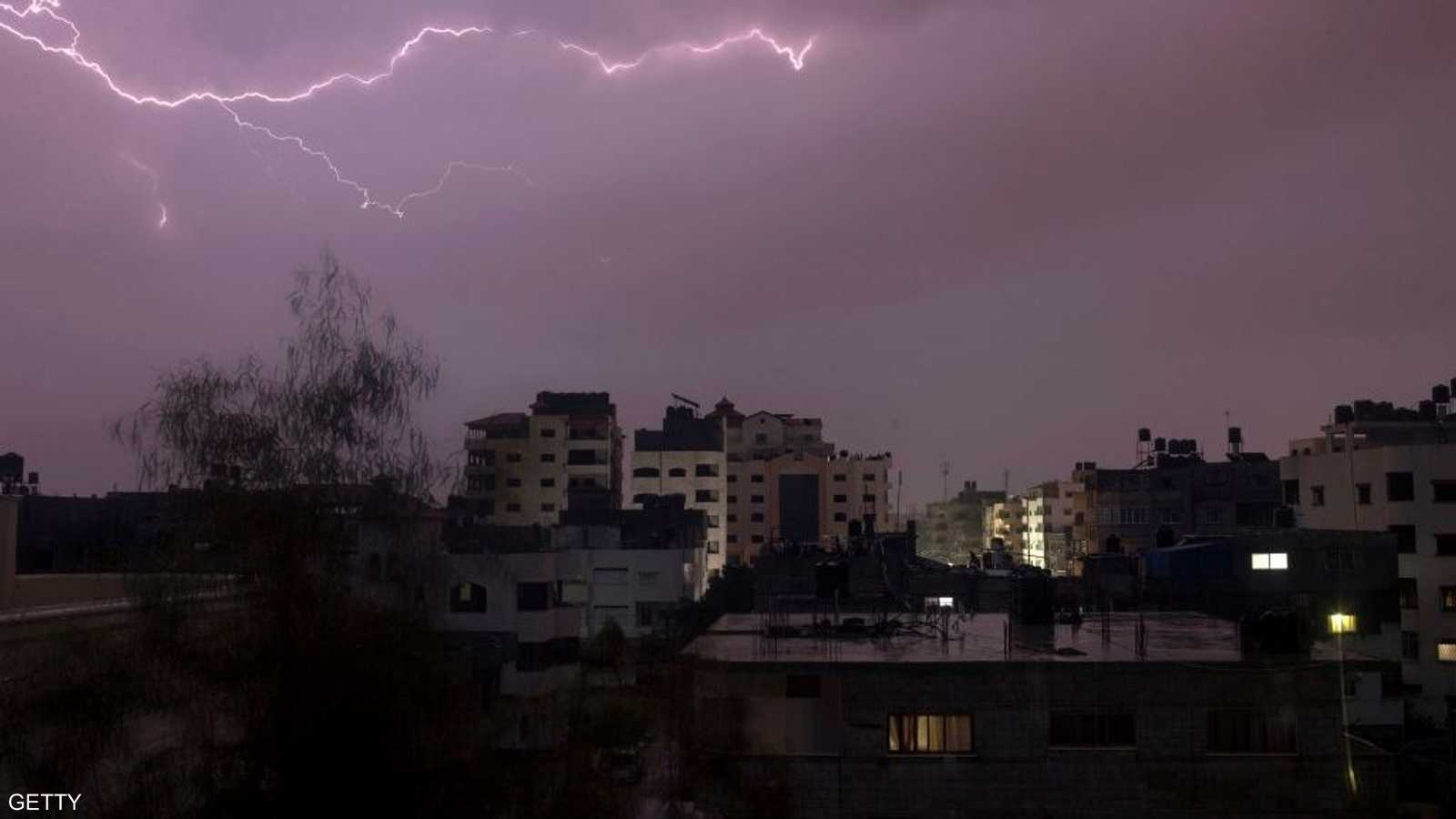 طقس ماطر في الأراضي الفلسطينية.