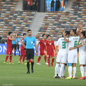 العراق يعبر فيتنام بصعوبة