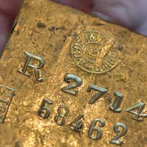 تراجع المراهنات على انخفاض العملة الأميركية