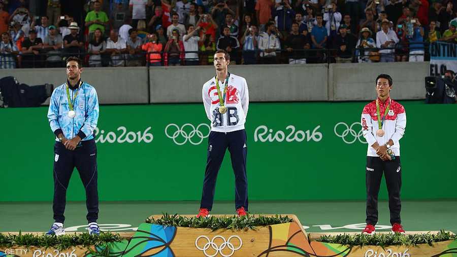 أحرز البريطاني خلال مشواره الاحترافي الميدالية الذهبية في بطولات الألعاب الأولمبية مرتين الأولى عام 2012 في لندن والثانية في أولمبياد ريو دي جانيرو 2016.