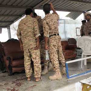 آثار هجوم الحوثي على قاعدة العند