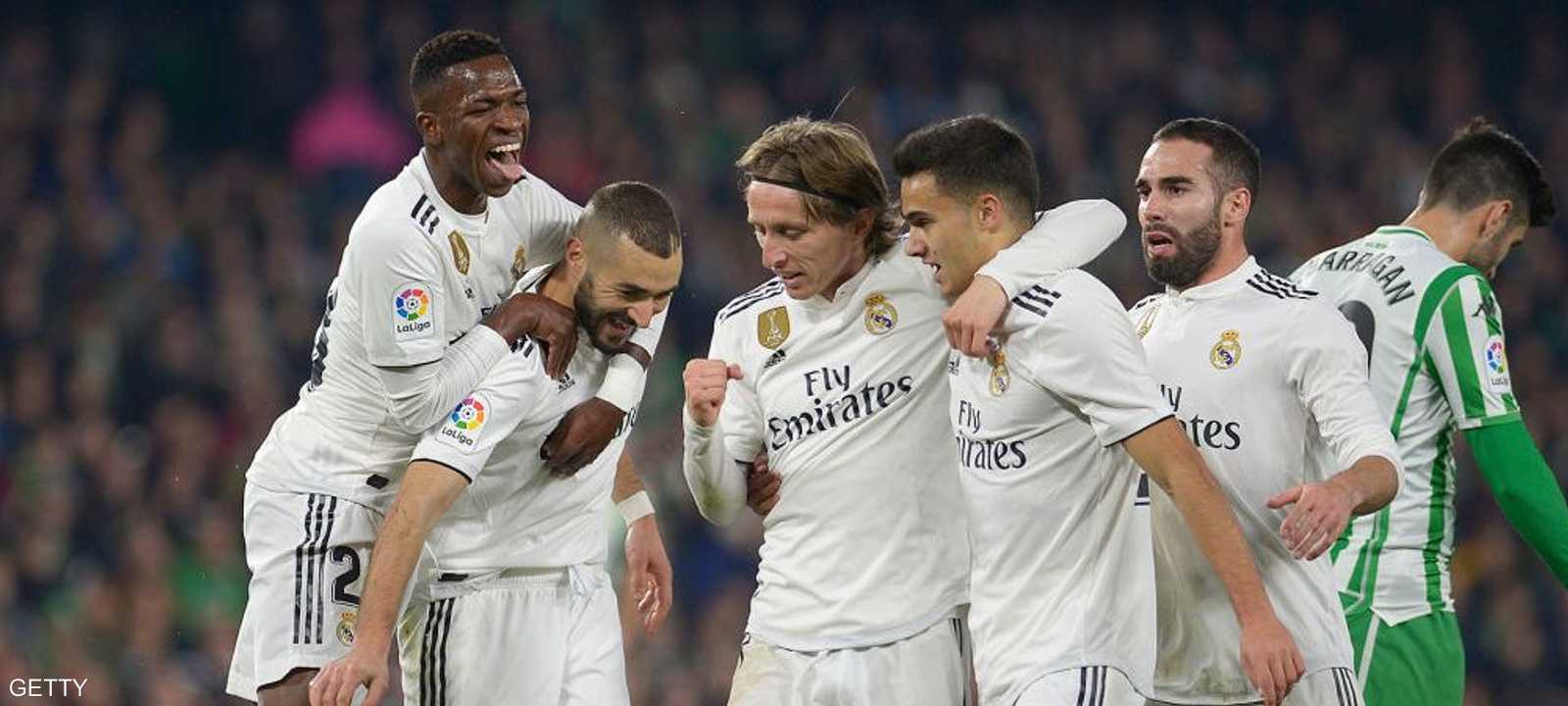 يسعى ريال مدريد لتدعيم خط دفاعه خلال "الميركاتو الشتوي"