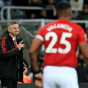 سولسكاير يطالبه لاعبيه من مغبة التراخي