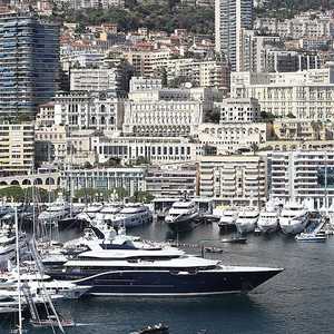 يخوت الأثرياء في موناكو