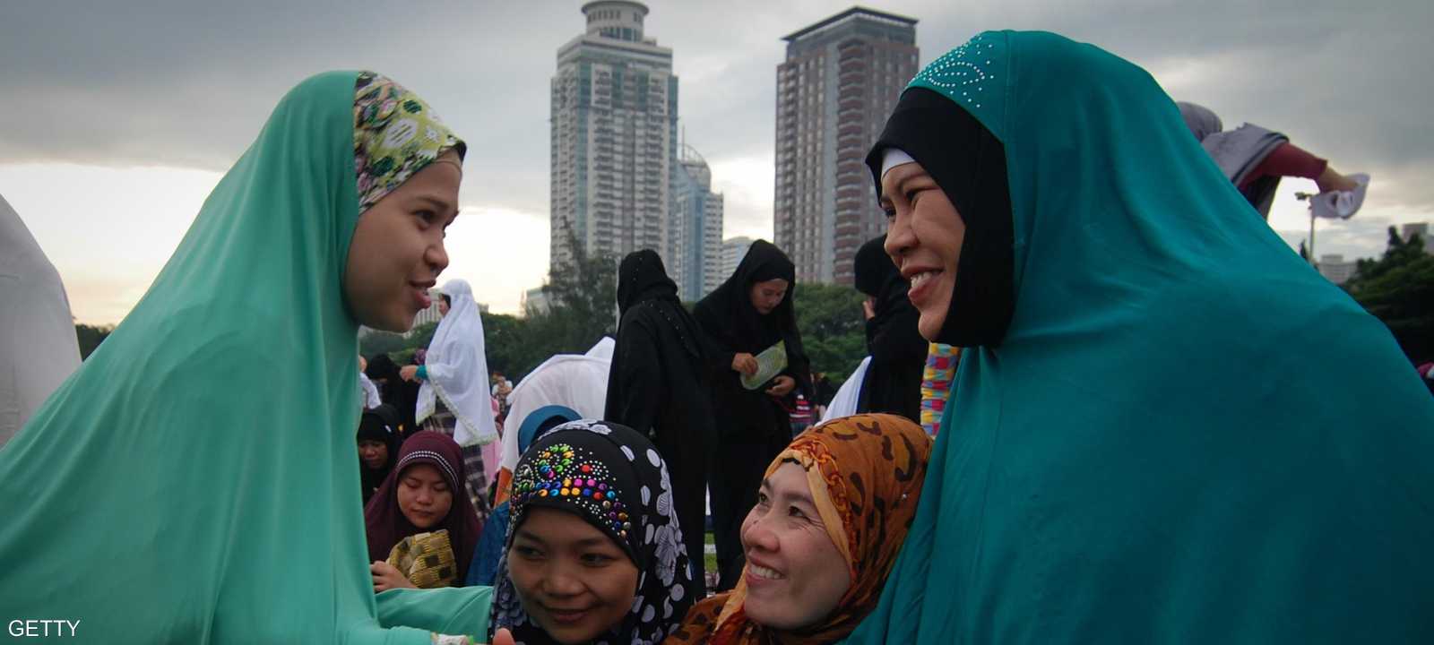 المسلمون يشكلون 11 في المئة من عدد السكان