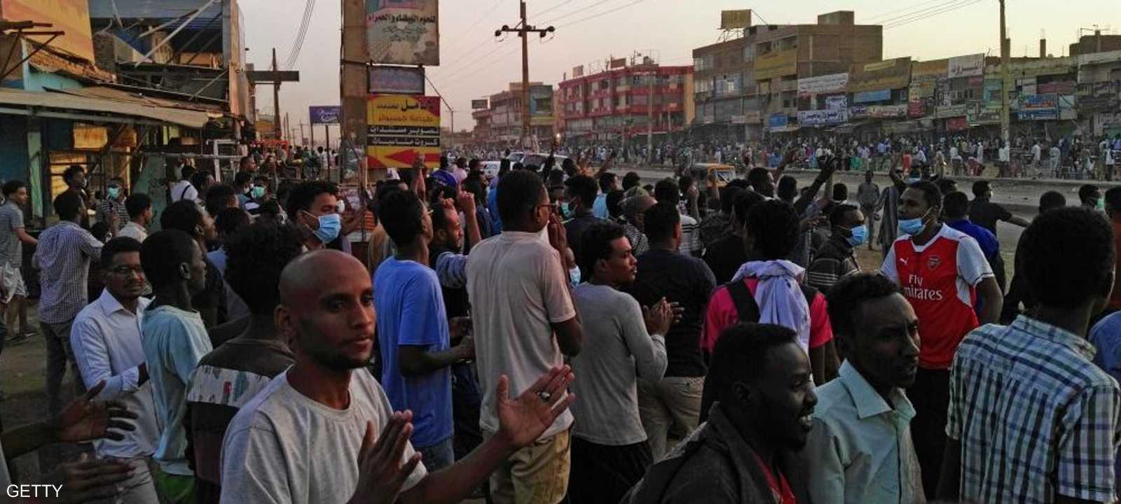 يواجه السودان نقصا في العملات الأجنبية وارتفاعا في التضخم