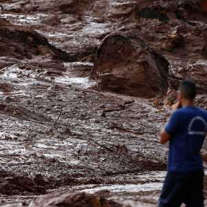 300 مفقود على الأقل جراء انهيار السد