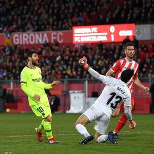 ميسي يقود برشلونة للفوز على جيرونا