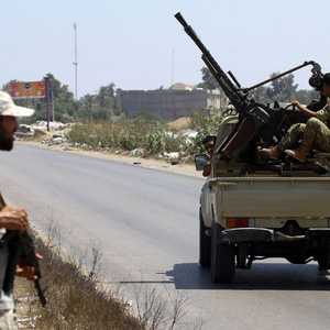 يخوض الجيش الليبي عملية عسكرية ضد المتشددين جنوبي البلاد.