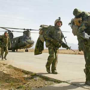 الولايات المتحدة ملتزمة بسحب القوات الأجنبية من أفغانستان