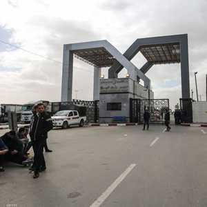 فتح معبر مغلق بفعل القصف الإسرائيلي.