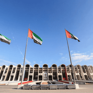 افتتح استاد مدينة زايد الرياضية في يناير 1980