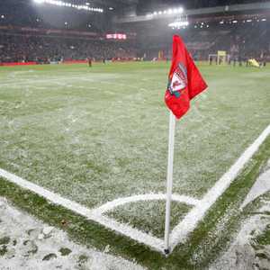 أنفيلد غطته الثلوج مساء الأربعاء