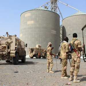 قصف للتحالف على الحوثيين بعد محاصرتهم مدنيين بحجة