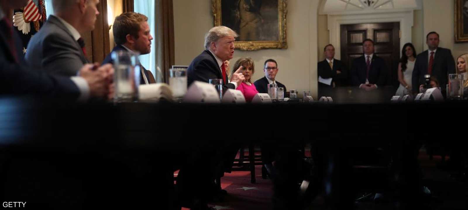 ترامب يحاول تجاوز مصاعبه مع الكونغرس