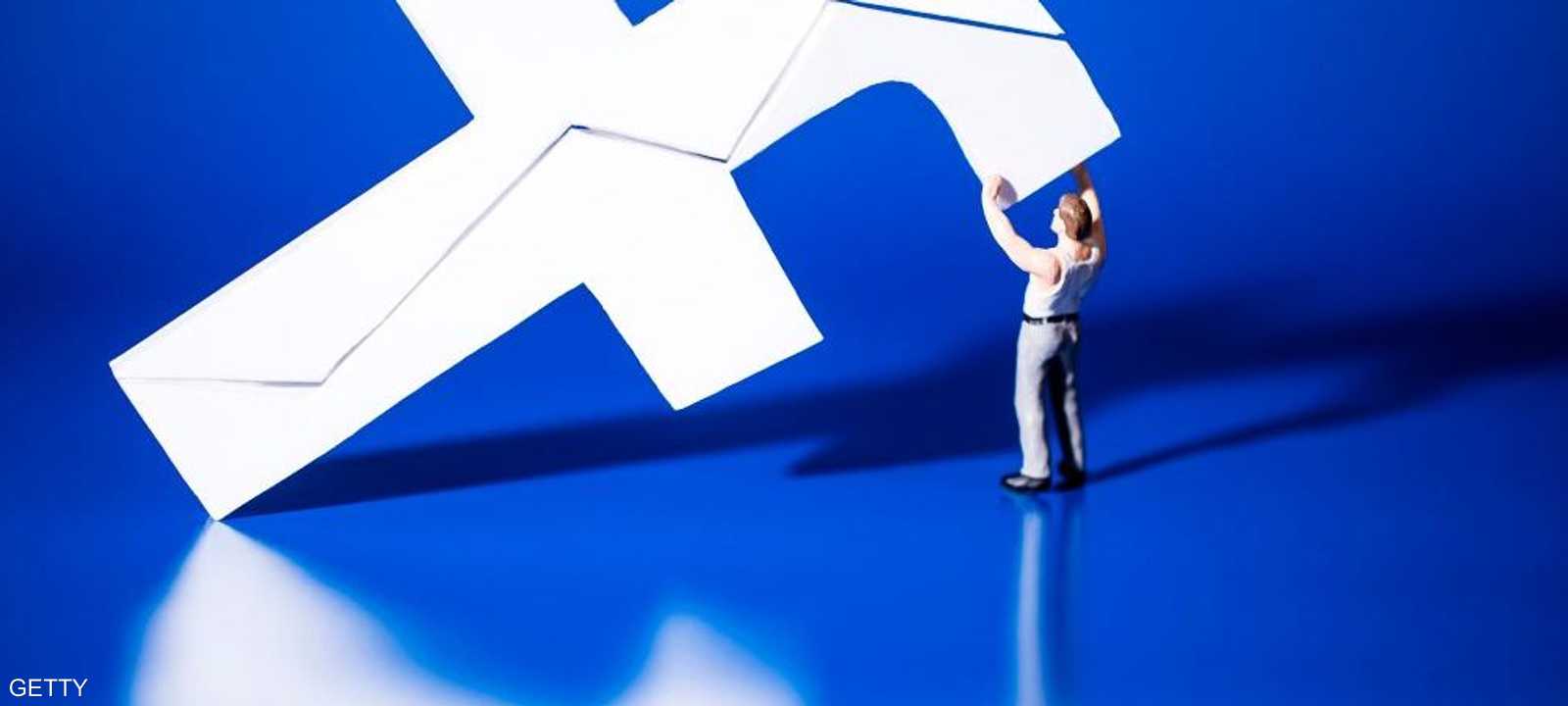 الخبراء ينصحون باستخدام فيسبوك باعتدال.