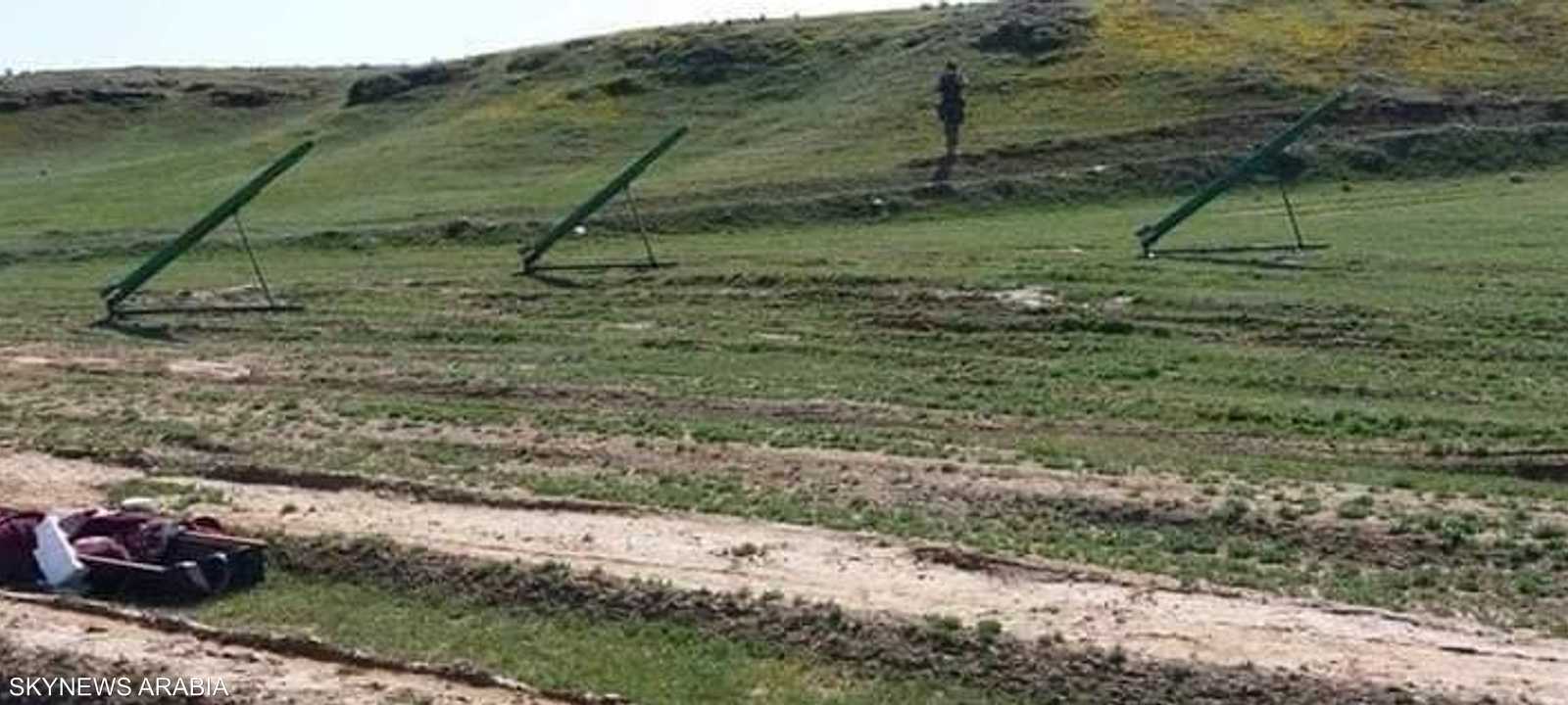 ضبط صواريخ كانت معدة للإطلاق باتجاه قاعدة عين الاسد العسكرية