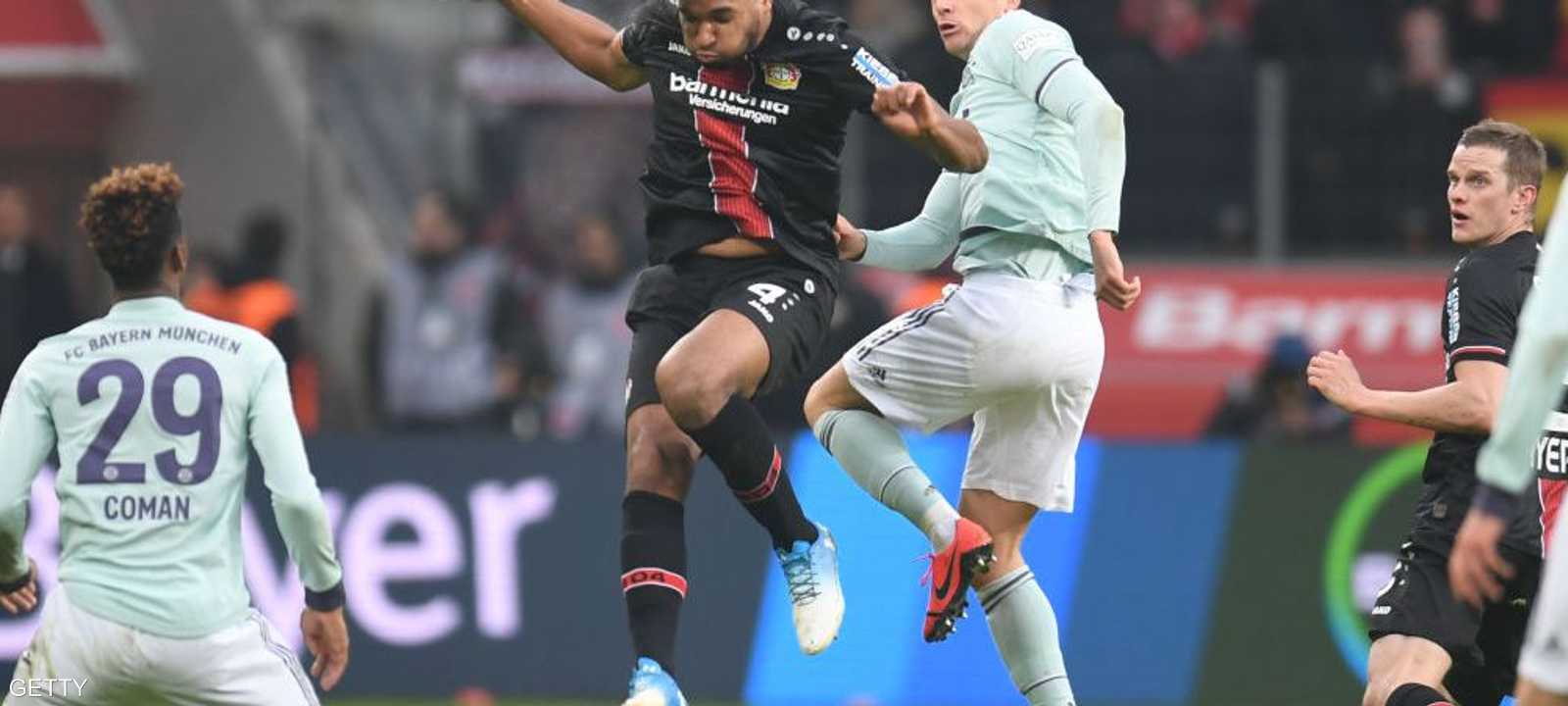 بايرليفركوزن يكتسح البايرن ميونخ بثلاثية