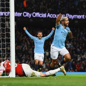 أغويرو تألق أمام أرسنال