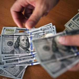 استقر الدولار قرب أعلى مستوى مقابل عملات منافسة