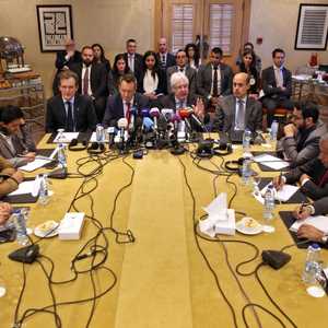 جرى تمديد الاجتماعات بشأن "الأسرى" إلى الأسبوع المقبل