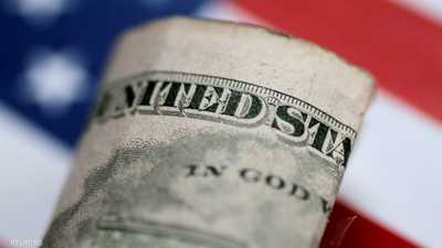 تقرير: قوة الدولار تخلق وضعا لا يمكن تحمله وتهدد بأزمة مالية